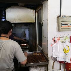 一品鲜鱼锅贴(人民一路店) User Photo