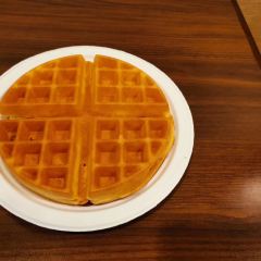 Biscuit Bitch(Caffé Lieto) User Photo