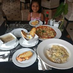 Sun Cafe User Photo