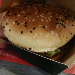 McDonald's (longzhimenggouwuzhongxin) 여행 사진
