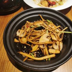 YUNSHANGTIANSHAN XINJIANG GOURMET FEAST User Photo