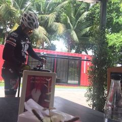 Bite n Bike Cafe User Photo