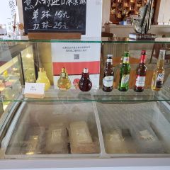 Chengdupujianghuayangnianfupengxilaidengdujia Restaurant User Photo