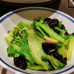 TAN ZONG DUO JIAO YU TOU User Photo