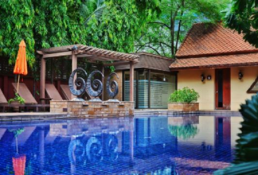 RUEN URAI FINE THAI CUISINE User Photo