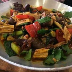 浮娴小锅饭·云南民俗风味餐厅(束河古镇店) User Photo