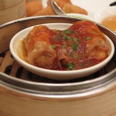 Lai Po Heen User Photo