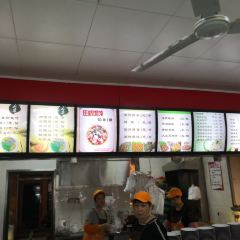 凤年鸭血粉丝汤(泰州总店) 여행 사진