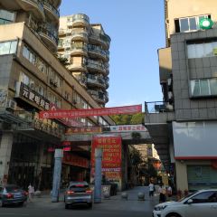 华莱士·全鸡汉堡(政和步行街店) User Photo