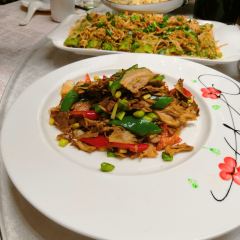 Zhongyouyanshanguoji Restaurant 여행 사진
