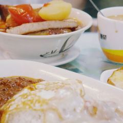 Lan Fong Yuen User Photo