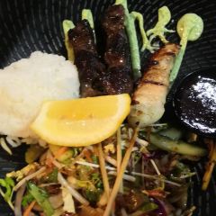 Dundee’s Restaurant 여행 사진