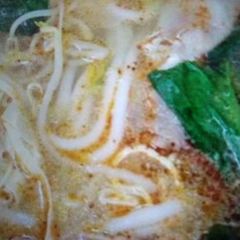 A XIANG MI XIAN JIAO ZHOU SAN LI HE DA RUN FA DIAN User Photo