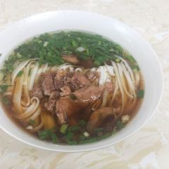 周记粉店(县正街店) User Photo