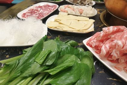 回香园饭店(站北路店)