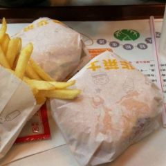 华莱士·全鸡汉堡(新丰店) User Photo