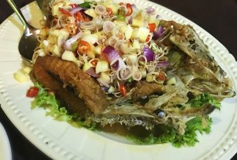 Thajene Chomchan User Photo