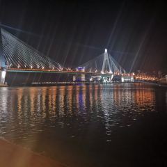 The Starry Frantier Bund Outlet User Photo
