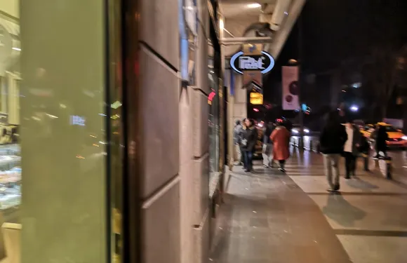 Bonjour Restaurant & Beach Club