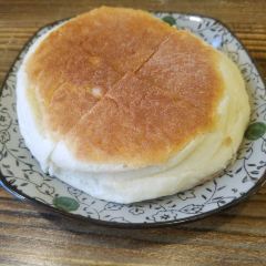 格日勒阿妈(大召店) User Photo