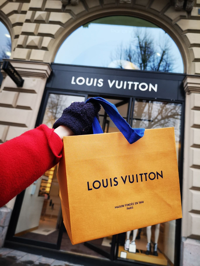 Louis Vuitton Store in Helsinki, Finland - Encircle Photos