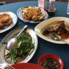 Ling Loong Seafood User Photo