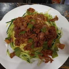 Wanxiangtaoyuanjiaribinguan User Photo
