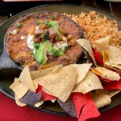 Tikis Grill & Bar User Photo
