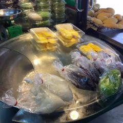 Mae Varee Mango Sticky Rice User Photo