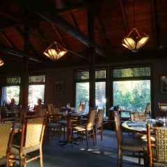 Mount Fairview Dining Room User Photo