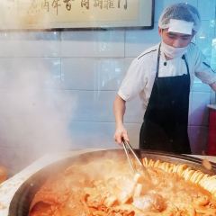 MENKUANGHUTONGBAINIANLUZHU User Photo