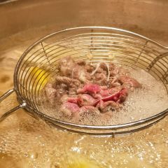 八合里牛肉火锅(扬名店) User Photo
