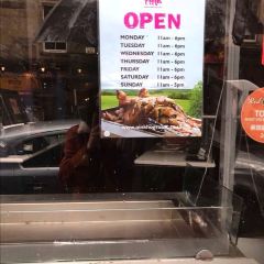 Oink Victoria Street User Photo