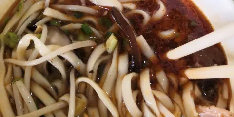 趙記安徽牛肉板面