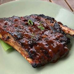 Tikis Grill & Bar User Photo