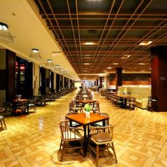 保定兴芮商务酒店·自助餐厅 User Photo