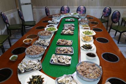 小树林烧烤(水泊南路店)