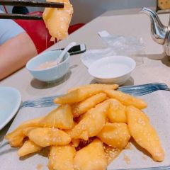 乌兰布统龙腾山庄餐厅 User Photo