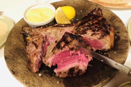 RISTORANTE LA GROTTA GUELFA