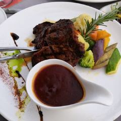 Thirstday Bar and Restaurant ảnh của người dùng