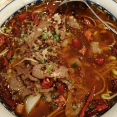 Biguiyuanshiliyintanjiudian·fenghuangxuanzhong Restaurant 여행 사진