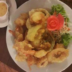 J’Noy Seafood User Photo