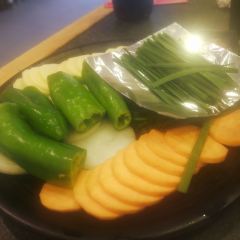 聚点炭火疙瘩肉 여행 사진