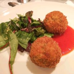 ROLY'S BISTRO User Photo
