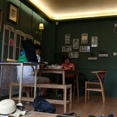 张三疯猫式奶茶&杂货铺(三友店) User Photo