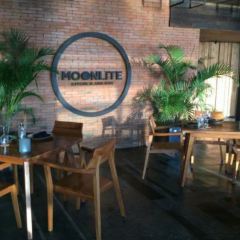 MOONLITE KITCHEN AND BAR User Photo