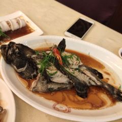 XIAO YAN JING DA PAI DANG User Photo