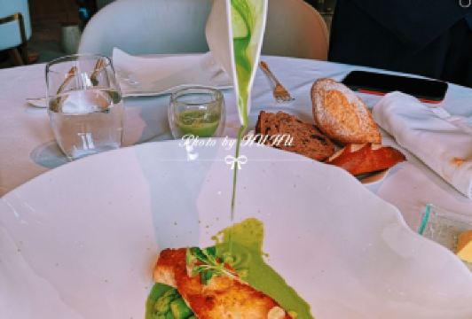 Jean Georges User Photo