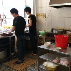 鎮平粿汁店張用戶圖片
