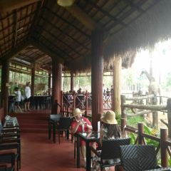 Giraffe restaurant User Photo